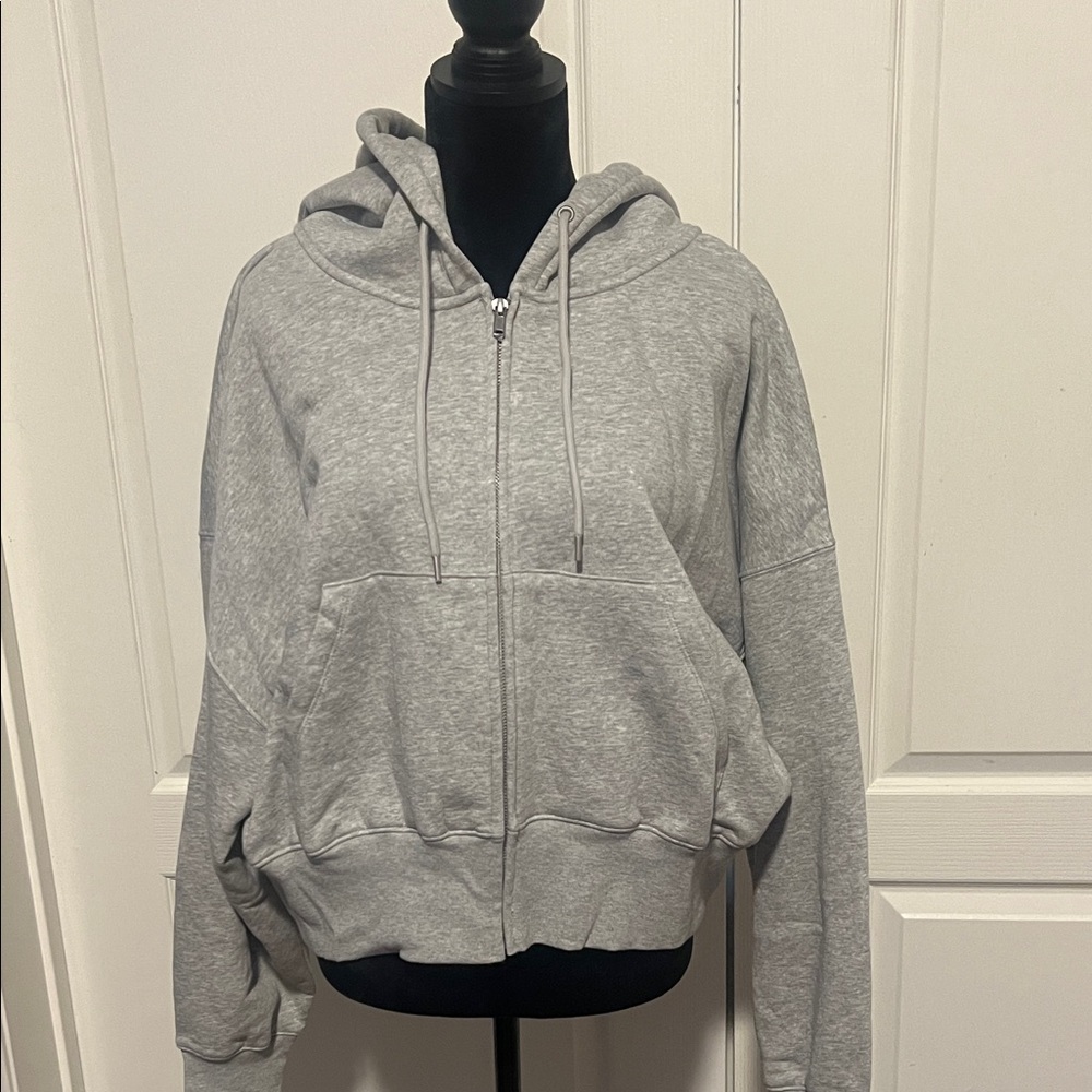 SOLD Women's Gap soft style wedge Gray Zip-Up Hoodie size XL